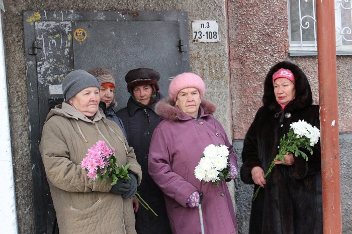 В Барнауле помянули трагически погибшую Юлию Масленникову