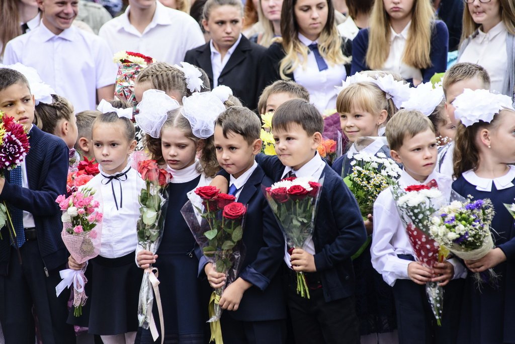 Меньше чем за год: «Жилищная инициатива» завершила строительство «Дружного» открытием новой школы