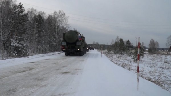 Ракетный комплекс "Ярс" заступил на боевое дежурство в Алтайском крае