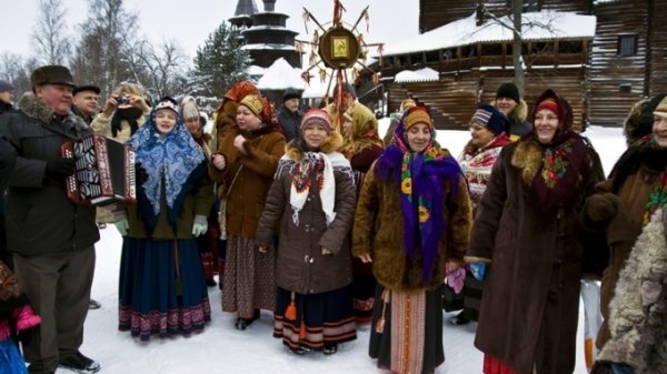 Когда отмечают Святки и можно ли гадать в эти дни