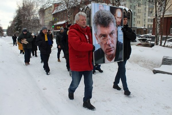 Митинги памяти Немцова прошли в городах Сибири