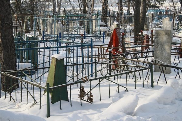 В алтайском селе из-за нечищеных дорог умершую не могли похоронить несколько дней