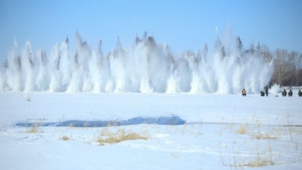 Военные подорвут больше тонны взрывчатки на алтайских реках