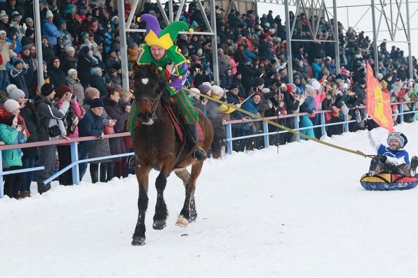 Алтайский губернатор сжег чучело и испек блины