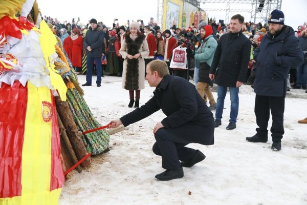 Большой фоторепортаж с Сибирской Масленицы-2020