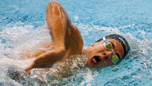 Пловец из Алтайского края Роман Жданов принес Рф золото и установил мировой рекорд на Паралимпиаде