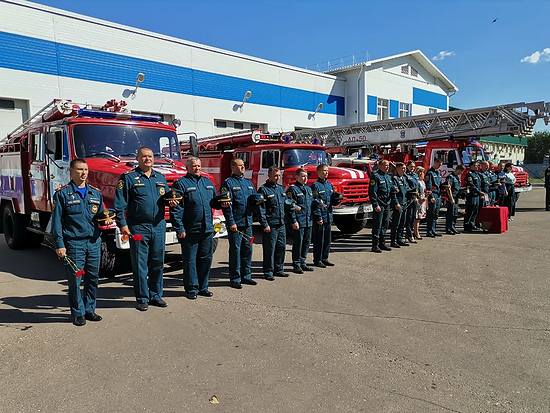 Алтайские спасатели скорбят о трагической гибели главы МЧС России Евгения Зиничева