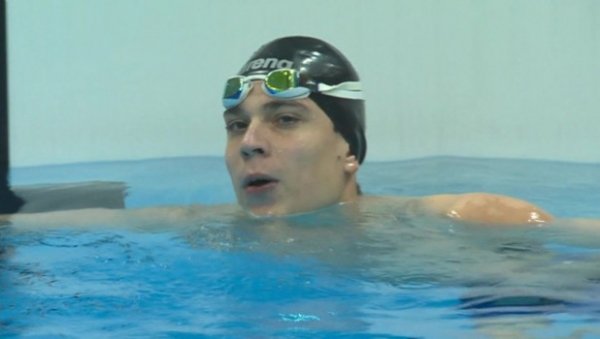Бийчанин Роман Жданов завоевал третье золото с третьим мировым рекордом на Паралимпиаде