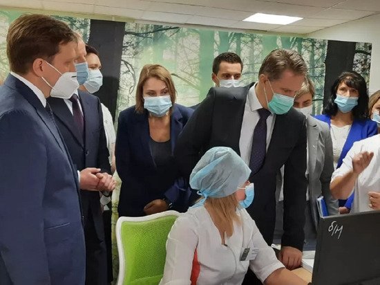 Министр здравоохранения РФ прибыл в Алтайский край