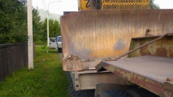 Молодой водитель грузовика погиб при лобовом ДТП с автоцистерной под Новосибирском. Фото