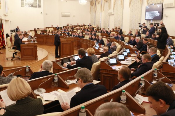 Кто будет руководить комитетами алтайского парламента