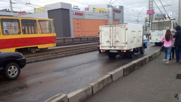 Мост на Новом рынке могут закрыть на два года: в Барнауле начали разрабатывать другие схемы движения