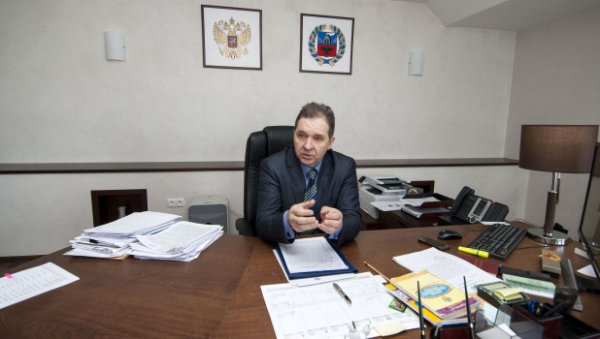 На два месяца арестовали управделами губернатора Алтайского края по делу о госконтракте на 80 млн