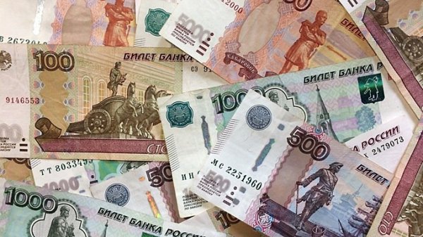 Путин поручил разработать меры поддержки россиян в условиях повышенной инфляции