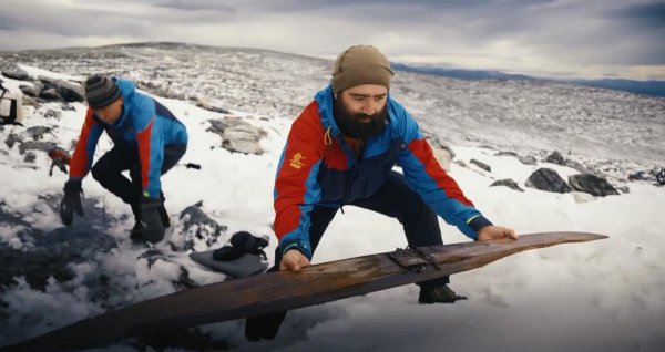 Самые древние лыжи обнаружили во льдах Норвегии