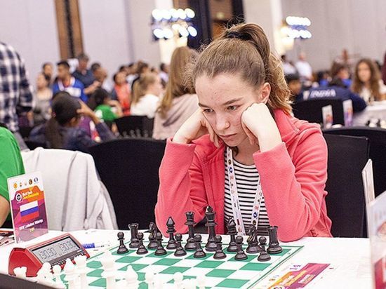 Школьница из Алтайского края выиграла Чемпионат Европы по шахматам