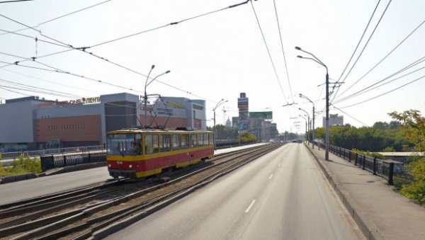 Стало известно, когда приступят к сносу моста на Новом рынке в Барнауле