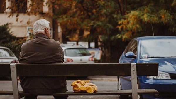 В Республике Алтай ввели самоизоляцию для пожилых граждан без прививки