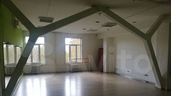 Офисные помещения в барнаульском "КДМ-Маркете" выставили на продажу