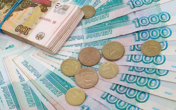 В России предлагают ввести новые выплаты по 10 тыс. рублей для семей с детьми
