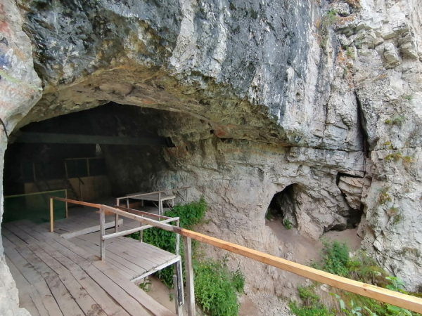 Первобытный футуризм. Как изменится облик Денисовой пещеры, и зачем здесь нужен туристический кластер