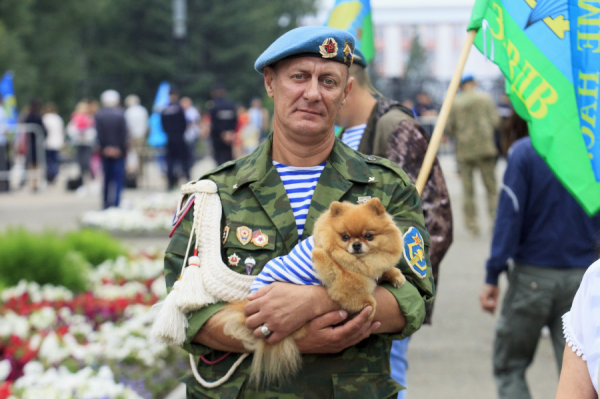 Как барнаульские десантники отметили День ВДВ. Фоторепортаж altapress.ru