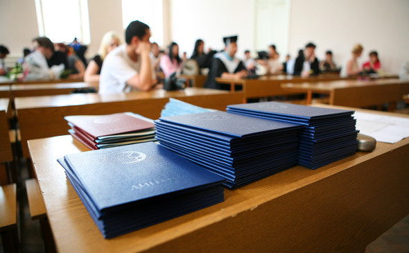 Новосибирские участники СВО получили приоритет при поступлении на учебу