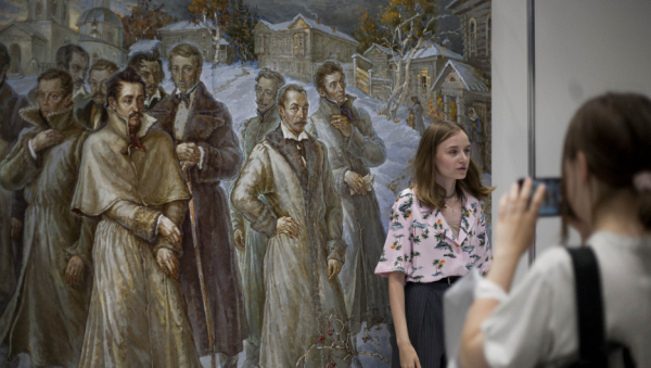 "Разборки" с искусством. Какие экскурсии и мастер-классы стоит посетить на выставке "Сибирь — XIII" в Барнауле