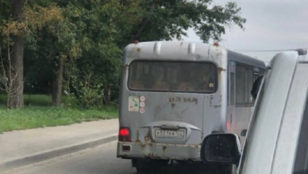 Барнаульцы пожаловались на водителей маршрута №65