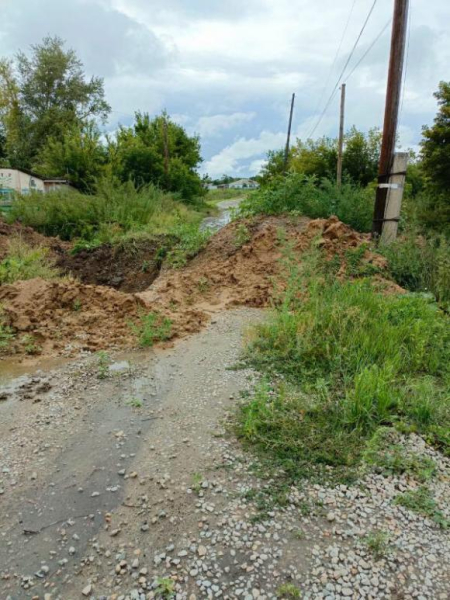 В Топчихинском районе уже второй год ремонтируют водопровод