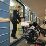 Безопасность новосибирского метро протестировали люди с инвалидностью