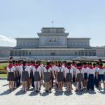 Российских школьников отправят в Северную Корею